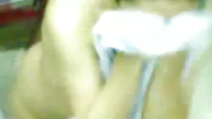 گربه او را تا زمانی که او در نهایت می شود دهنی دانلود سکس تصویری دختر او سبک به پشت سر او گل یاس