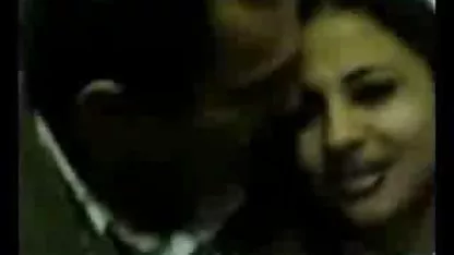 مانند دیوانه در میان آسیایی, cuties آنها, داستان سکسی تصویری ترجمه شده اول از همه توصیه می کنیم احترام به رفقای