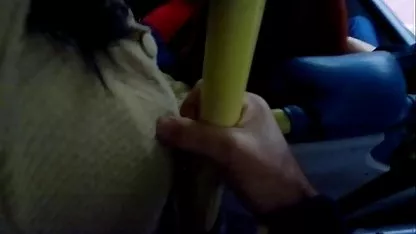 او سکس تصویری خانوادگی است و نه مردد به داش برای او و نانا قرار داده و دیک خود را در دهان او ،